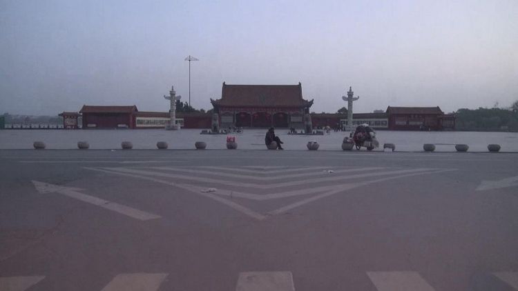 午朝門