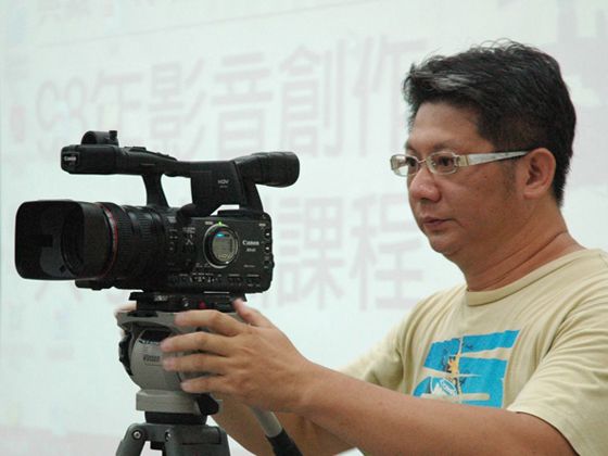 洪以真